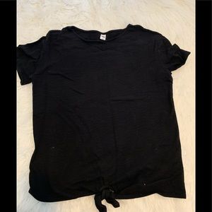 Short sleeve shirt with knot detailing